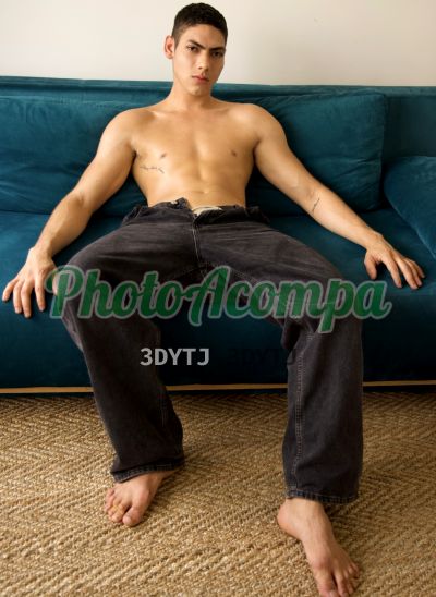 Novinho Dotado (21) 97929-0419, garoto de programa em Copacabana (RJ)