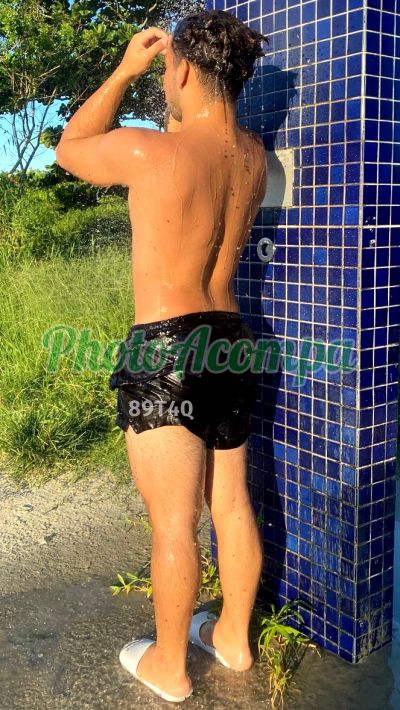Leo, garoto de programa em São Paulo