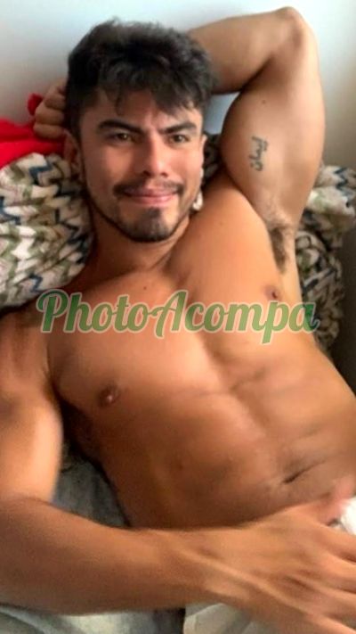 Rafael (21) 97970-5779, garoto de programa em Copacabana (RJ)