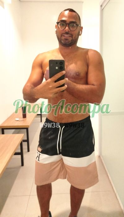 Douglas Mendonça (19) 99588-9246, garoto de programa em Piracicaba