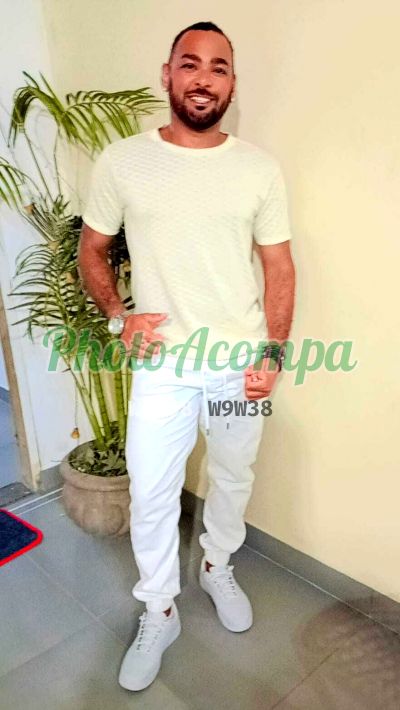 Douglas Mendonça (19) 99588-9246, garoto de programa em Piracicaba