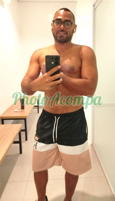 Douglas Mendonça (19) 99588-9246, garoto de programa em Piracicaba