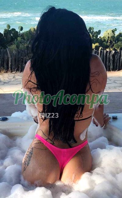 Nádia Oliveira, escort em Moema (SP)
