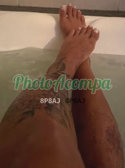 Arielly Bastos (21) 96689-8540, transex em Niterói