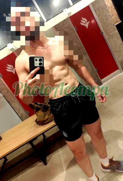Leo, garoto de programa no Centro (SP)