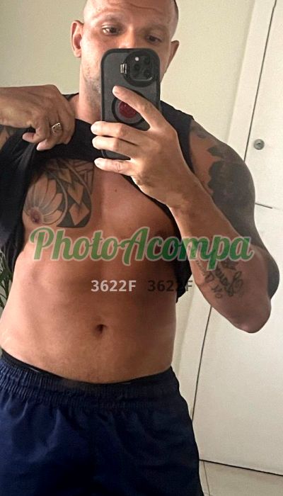 Máximo terapeuta (21) 99716-5878, homem que faz massagens eróticas na Barra da Tijuca (RJ)