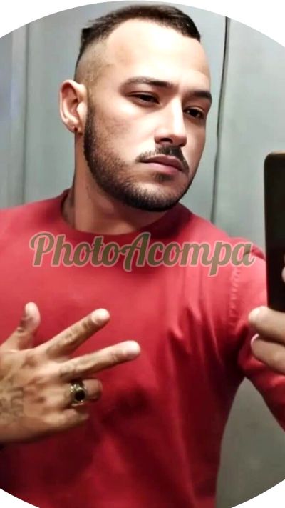 Jhow, garoto de programa em São Paulo