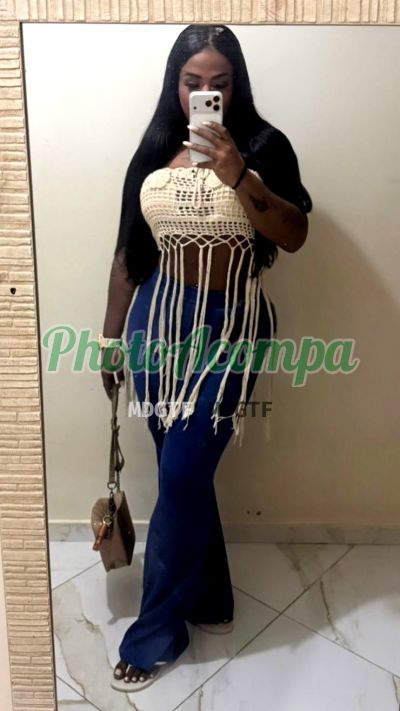 Melissa Vitória (14) 98128-5622, trans em Mesquita