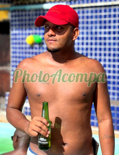 Edivan de Jesus Araujo (71) 99215-8225, garoto de programa em Salvador