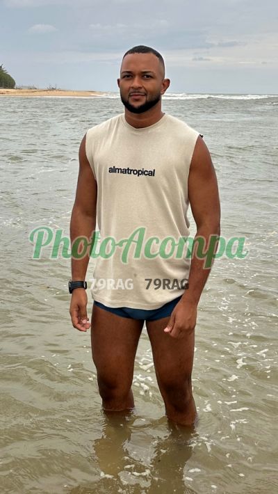 Jonatan (21) 98767-4716, homem que faz massagens eróticas em Niterói