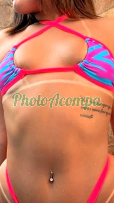 Lorena, massagista em Copacabana (RJ)