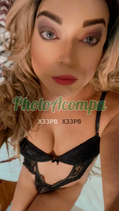 Lorena (21) 96691-9475, travesti que faz massagens eróticas na República (SP)