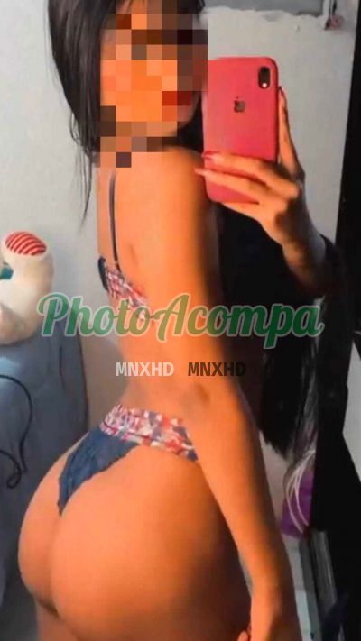 Babi, mulher que faz videochamadas e sexting
