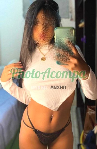 Babi, mulher que faz videochamadas e sexting