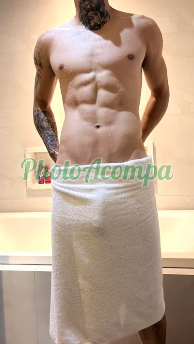 Vitão (41) 98878-0961, garoto de programa no Rebouças (Curitiba)