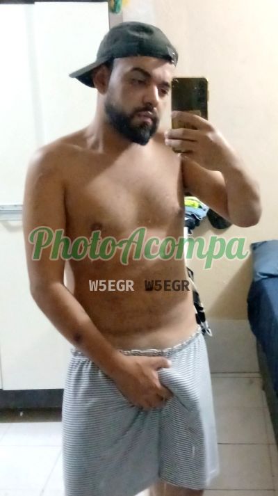 Tom Silva (11) 92600-5043, garoto de programa em Cotia
