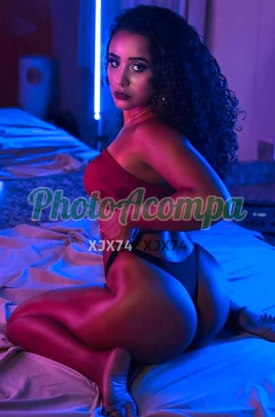 Lari Angel (21) 98032-8571, escort em Mesquita