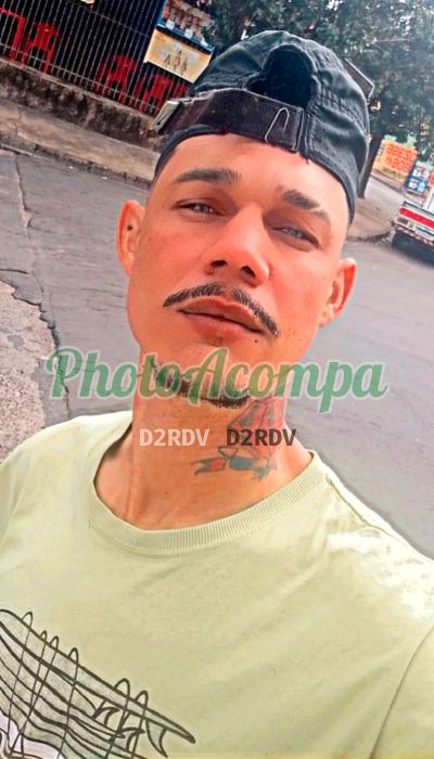 Luciano Carvalho (19) 98286-8113, garoto de programa em Limeira