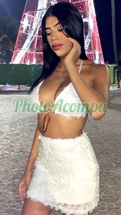 Lívia (13) 98113-4399, escort em São Vicente