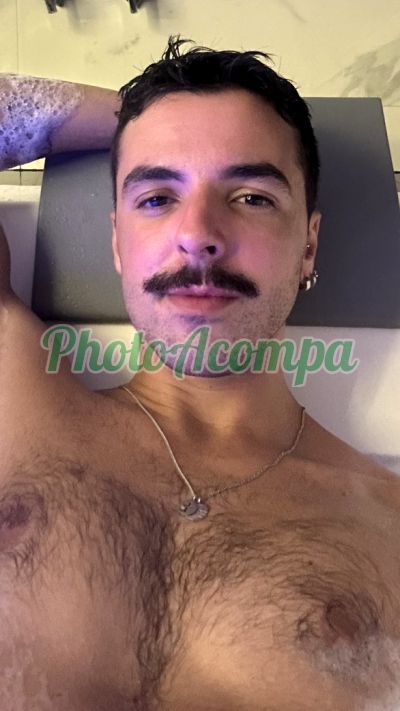 Antônio (32) 99135-3668, garoto de programa em Juiz de Fora
