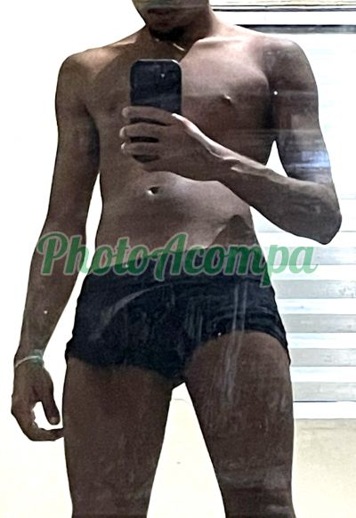 André (21) 98337-7838, garoto de programa em Jacarepaguá (RJ)