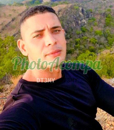 The rock (86) 99817-9504, garoto de programa em Teresina
