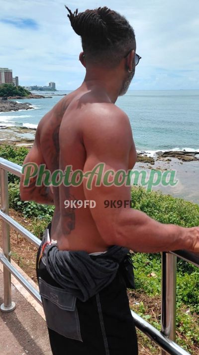 Rastafári (21) 96616-8686, garoto de programa no Centro (RJ)