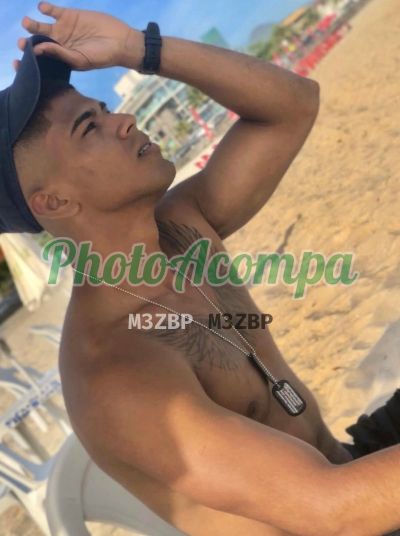 Moreno (21) 97140-7616, garoto de programa no Rio de Janeiro
