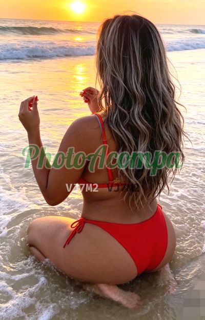 Lívia (21) 98085-8274, garota de programa em São João de Meriti