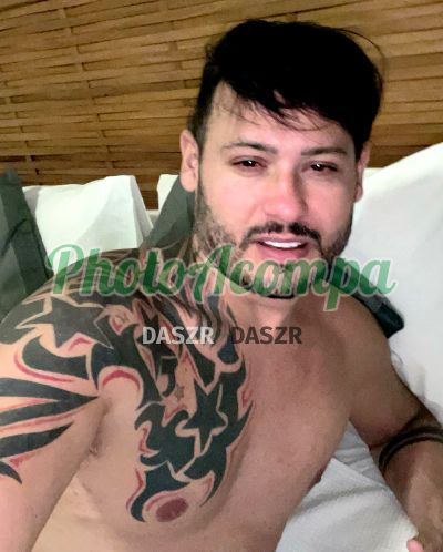 Massoterapeuta (11) 92213-8165, homem que faz massagens eróticas na República (SP)