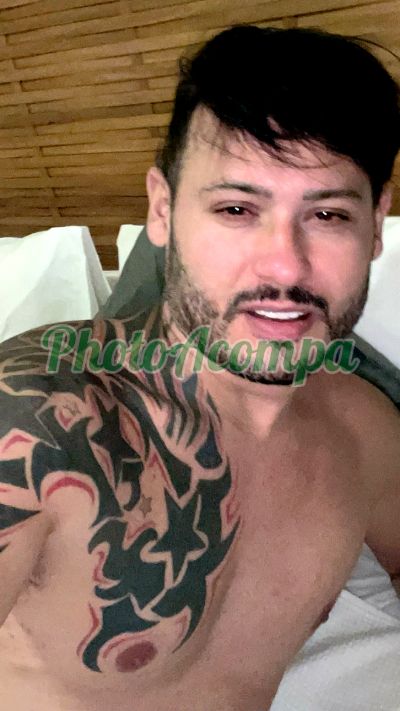 Massoterapeuta (11) 92213-8165, homem que faz massagens eróticas na República (SP)