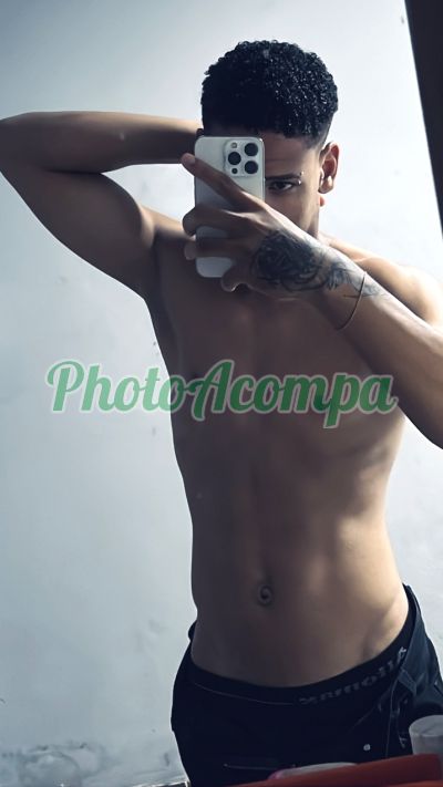Rael (81) 98932-3852, garoto de programa em Recife