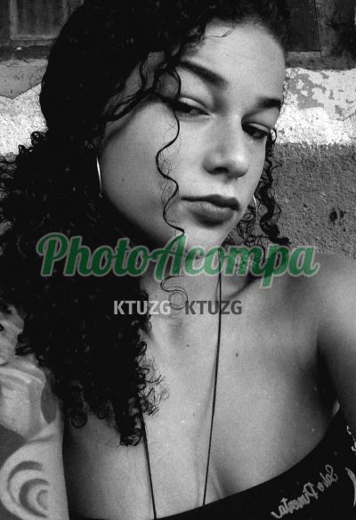 Bianca (15) 98160-5811, mulher que faz videochamadas e sexting