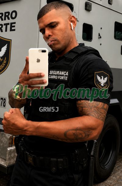 Robson (71) 99658-5083, garoto de programa em Salvador