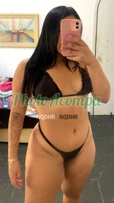 Aline (11) 99957-8405, garota de programa no Guarujá