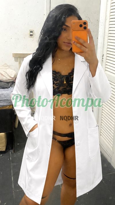 Aline (11) 99957-8405, escort no Guarujá