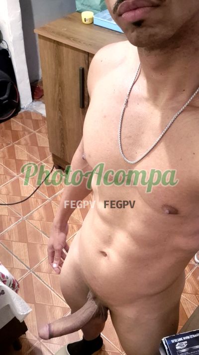 João (21) 96753-9433, garoto de programa na Zona Oeste (RJ)