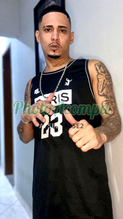 Ademir (21) 98158-2304, garoto de programa na Zona Norte (RJ)