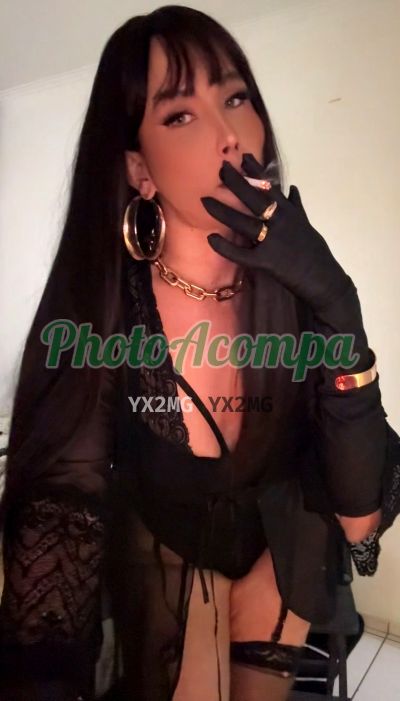 Lavinnya Bittencurt, travesti em Divinópolis