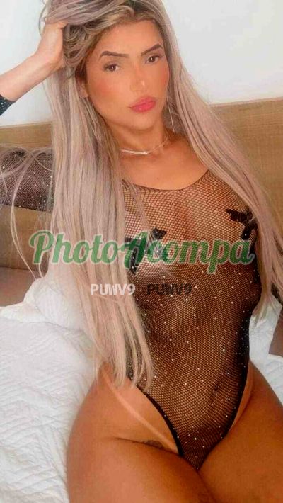 Julia Fndz (22) 98107-6109, acompanhante em Macaé