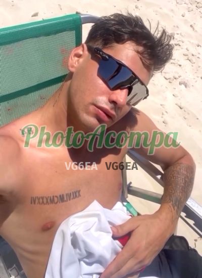 Levi (21) 97989-2220, garoto de programa em Copacabana (RJ)