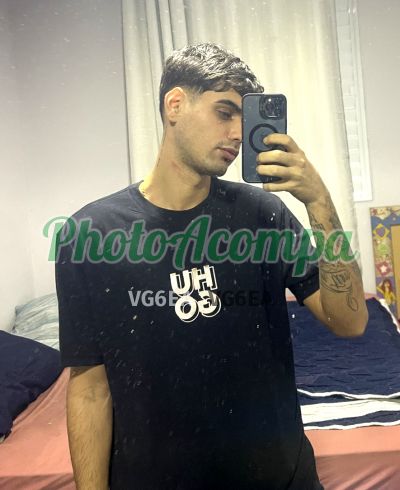 Levi (21) 97989-2220, garoto de programa em Copacabana (RJ)