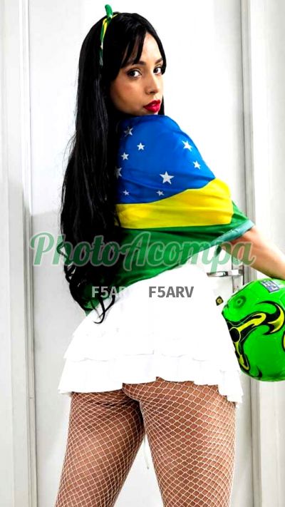 Lenyroyals (11) 98381-8536, massagista na Liberdade (SP)