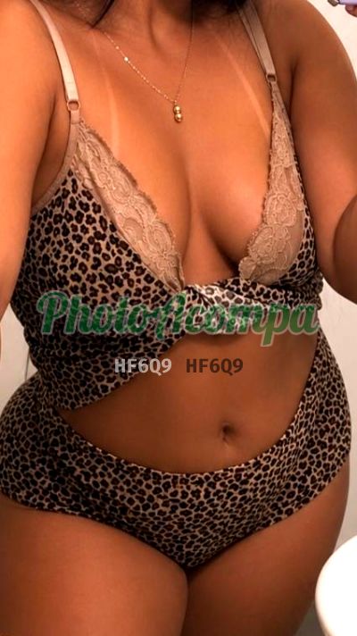 Mia (13) 99208-4514, acompanhante em São Vicente