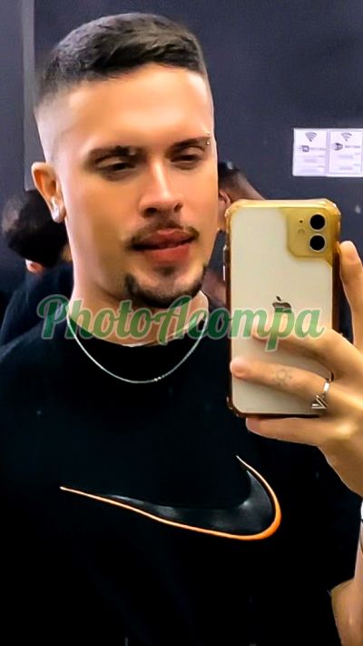Vini Medeiros (21) 99284-6250, garoto de programa no Rio de Janeiro