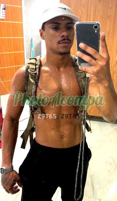 Johni (21) 96674-4289, garoto de programa no Rio de Janeiro