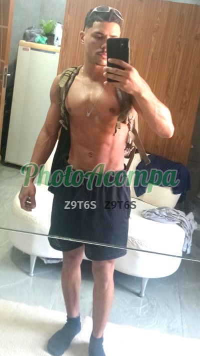 Johni (21) 96674-4289, garoto de programa no Rio de Janeiro