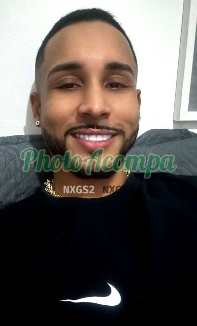 Henrique (21) 97541-3902, garoto de programa em Copacabana (RJ)