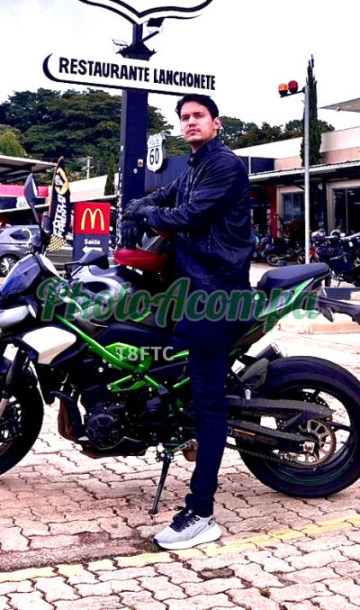 Raphael (62) 98445-9569, homem que faz massagens eróticas em Goiânia